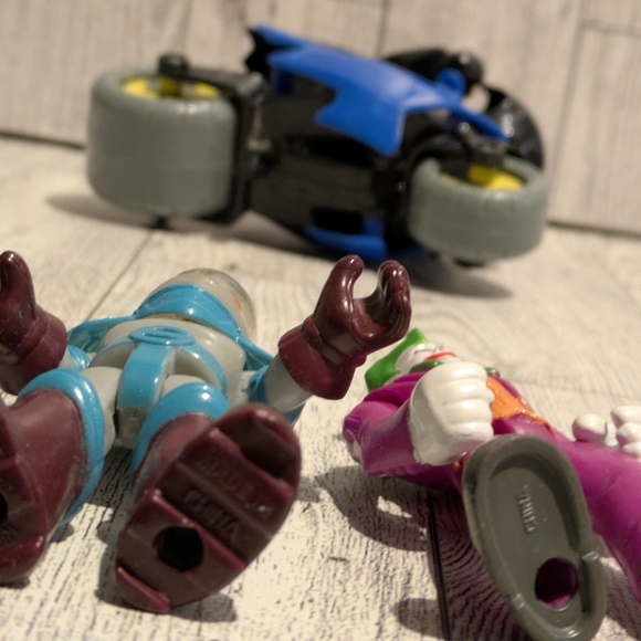 DC Batman Figure & Blue Batcycle with Colorful Villains Set - Picture 9 of 11